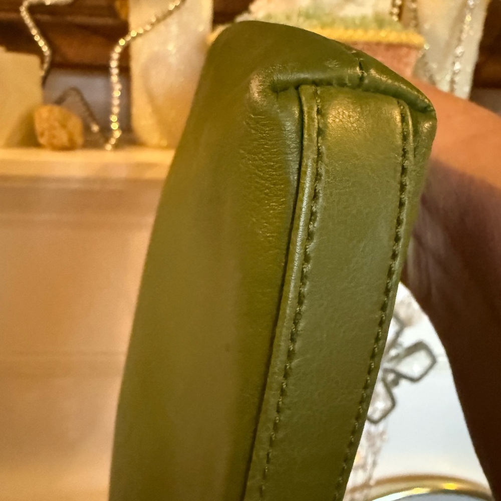 Anne Klein Leather Shoulder Bag Olive Green & Gold Hardware Vintage - Picture 9 of 13